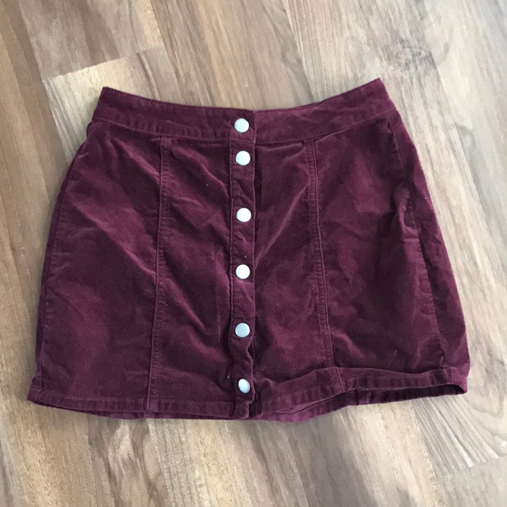 Burgundy velvet mini skirt!